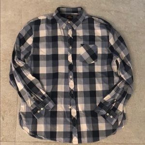 L L Bean Classic button up size L - slim fit